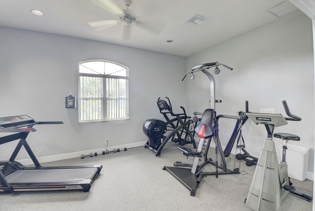 5501 Grande Palm Circle, Delray Beach, FL 33484