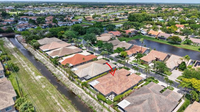 5501 Grande Palm Circle, Delray Beach, FL 33484