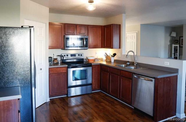 882 Primrose Lane, Milan, MI 48160