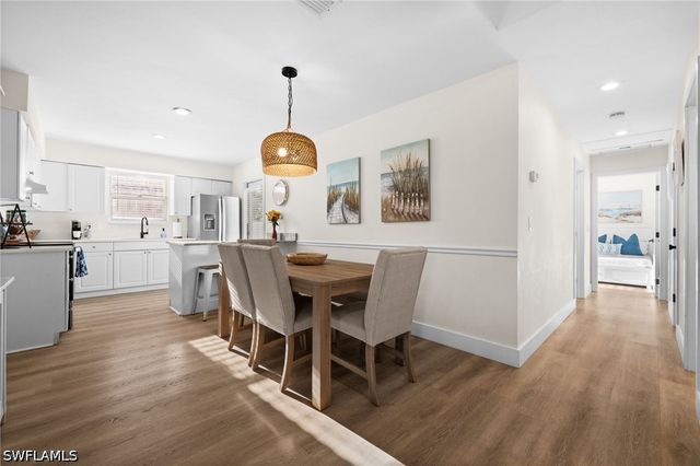 738 95th AVE N, Naples, FL 34108