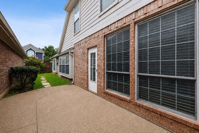 400 Moss Hill Road, Irving, TX 75063