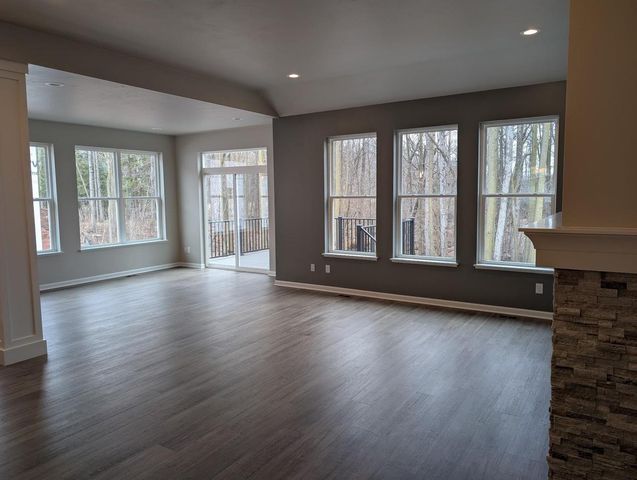 2429 ORION CIRCLE, Green Bay, WI 54311