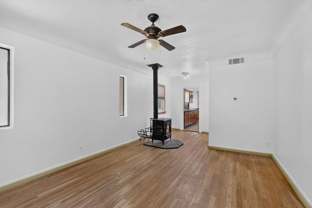1210 Forrester Street NW, Albuquerque, NM 87104