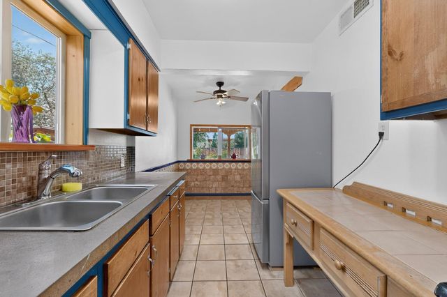 1210 Forrester Street NW, Albuquerque, NM 87104