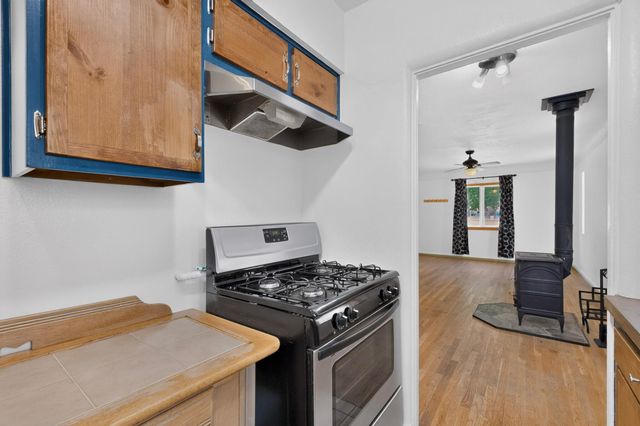 1210 Forrester Street NW, Albuquerque, NM 87104