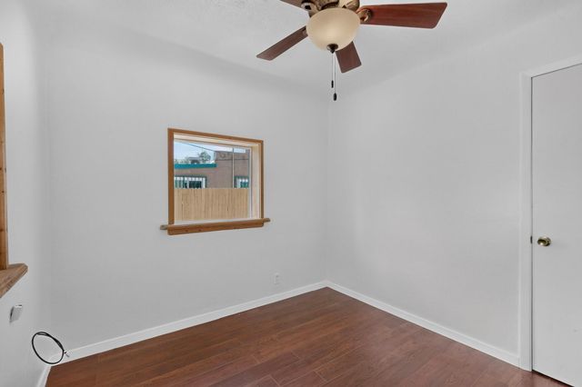 1210 Forrester Street NW, Albuquerque, NM 87104