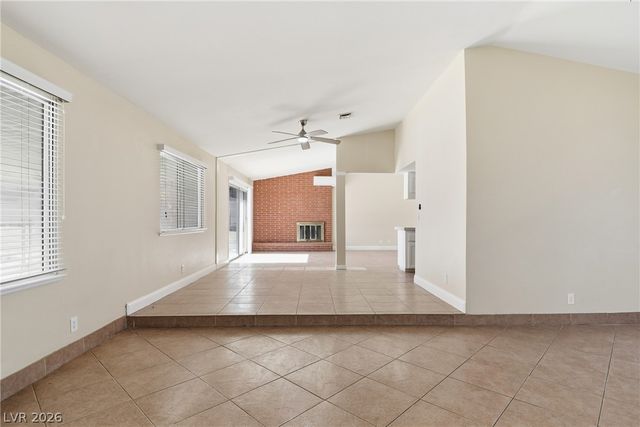 6825 West Oakey Boulevard, Las Vegas, NV 89146