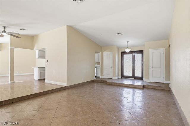 6825 West Oakey Boulevard, Las Vegas, NV 89146