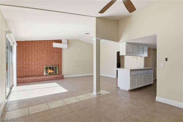 6825 West Oakey Boulevard, Las Vegas, NV 89146