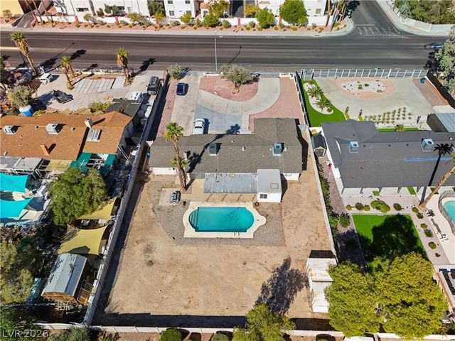 6825 West Oakey Boulevard, Las Vegas, NV 89146