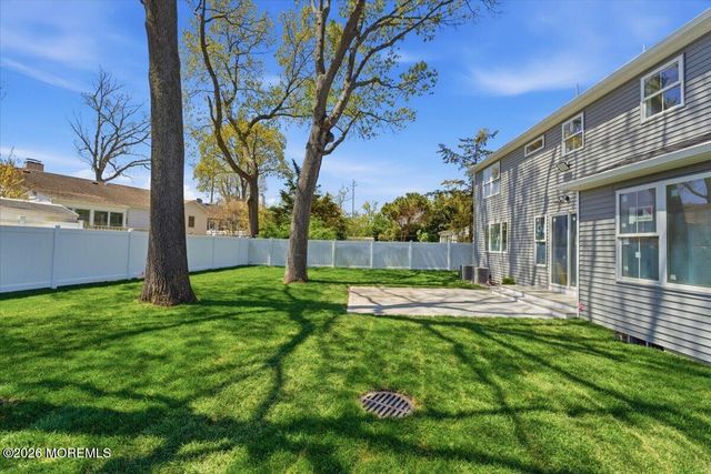 1138 Lawrence Avenue, Point Pleasant, NJ 08742