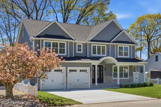 1138 Lawrence Avenue, Point Pleasant, NJ 08742