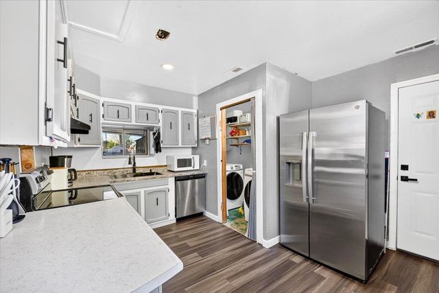 34 E Princeton Ave, Spokane, WA 99207