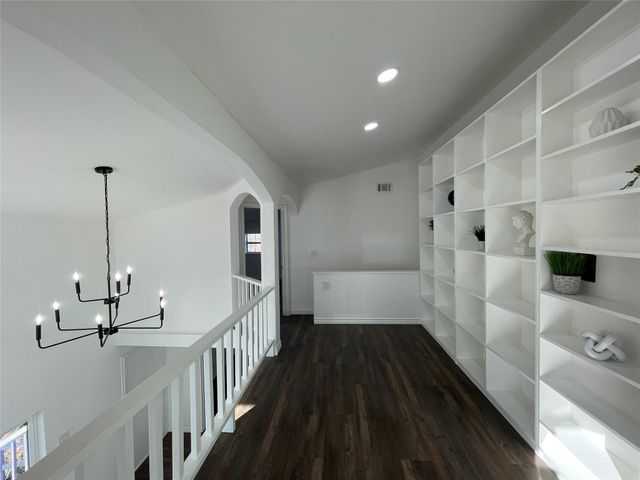 1031 15th Street, Dickinson, TX 77539