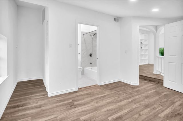 1031 15th Street, Dickinson, TX 77539