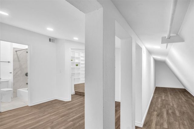 1031 15th Street, Dickinson, TX 77539