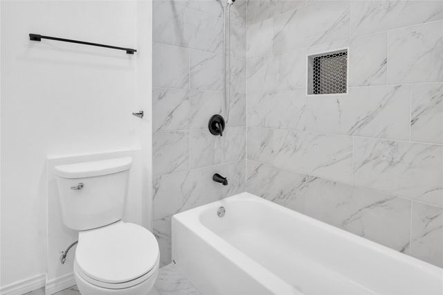 1031 15th Street, Dickinson, TX 77539