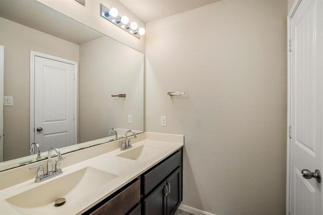 719 Autumn Flats Way, Rosharon, TX 77583
