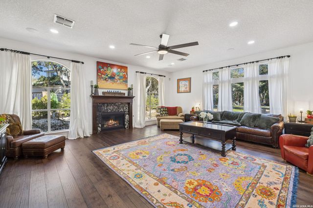 2 Charterwood, San Antonio, TX 78248