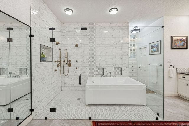 2 Charterwood, San Antonio, TX 78248