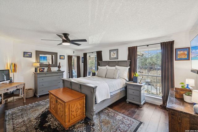 2 Charterwood, San Antonio, TX 78248