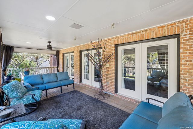 2 Charterwood, San Antonio, TX 78248