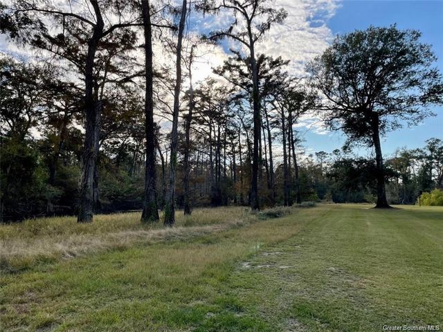 526 Old Ferry Road, Kinder, LA 70648