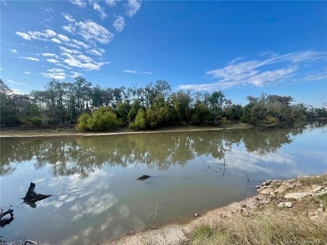 526 Old Ferry Road, Kinder, LA 70648