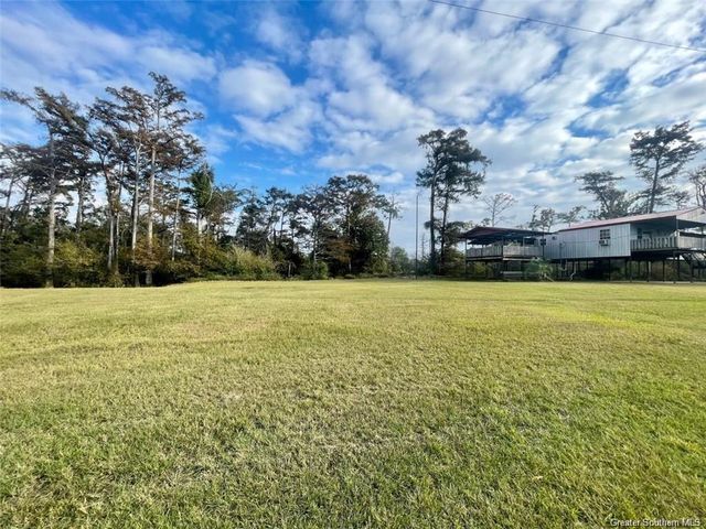 526 Old Ferry Road, Kinder, LA 70648