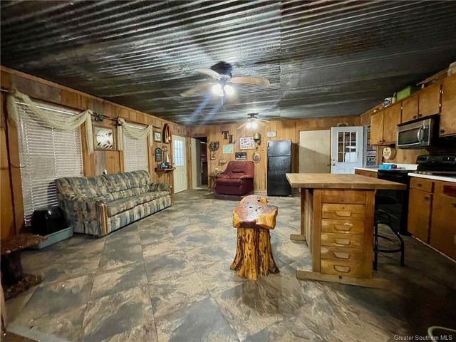526 Old Ferry Road, Kinder, LA 70648