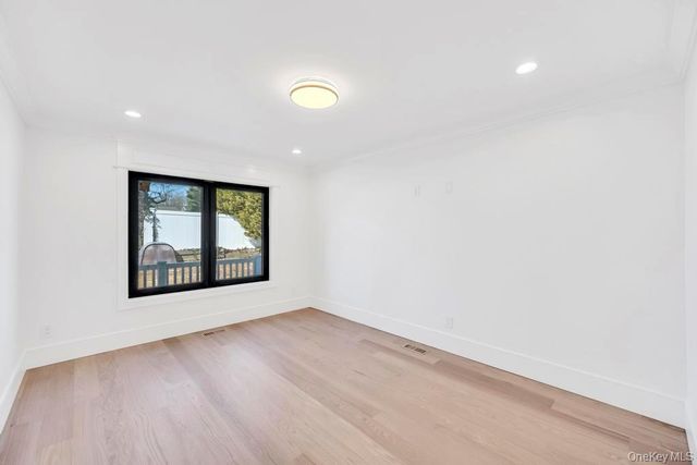 26 Fieldstone Drive, Syosset, NY 11791