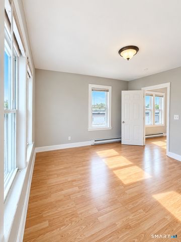 86 Gold Street, New Britain, CT 06053