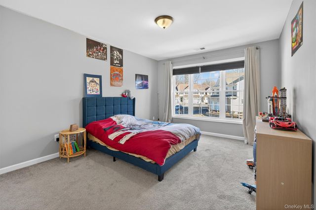 37 Pinto Road E, Middletown, NY 10941