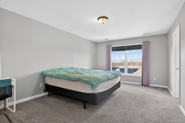 37 Pinto Road E, Middletown, NY 10941