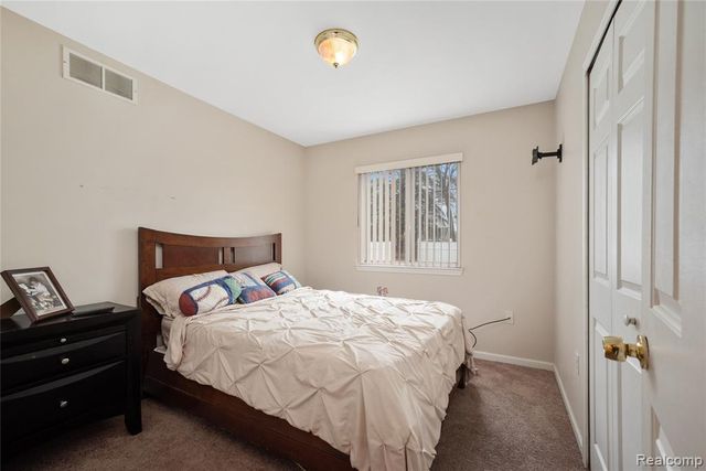 29054 Currier Avenue, Westland, MI 48186