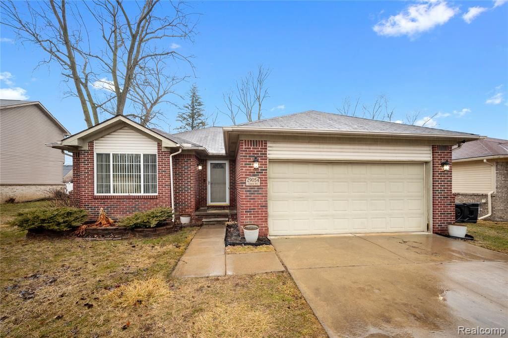 29054 Currier Avenue, Westland, MI 48186