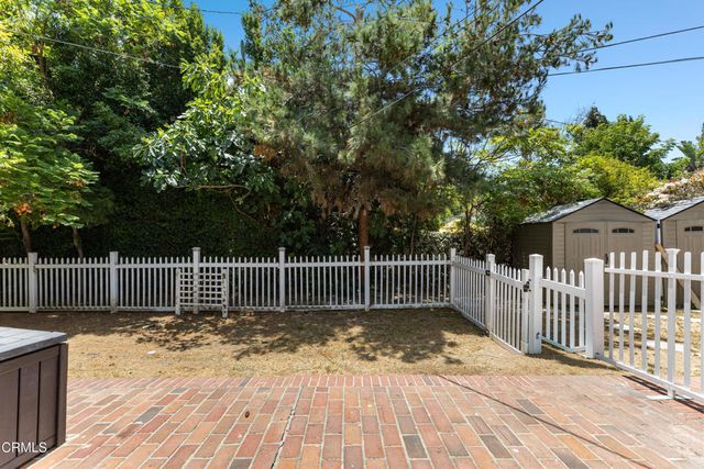 1115 S Wilton Place B, Los Angeles, CA 90019