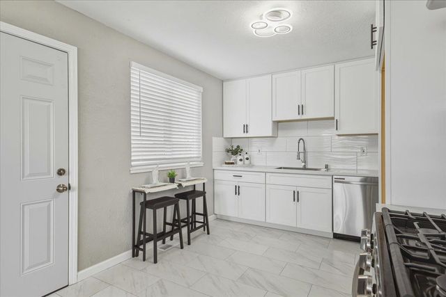 391 Anza Way, San Leandro, CA 94578