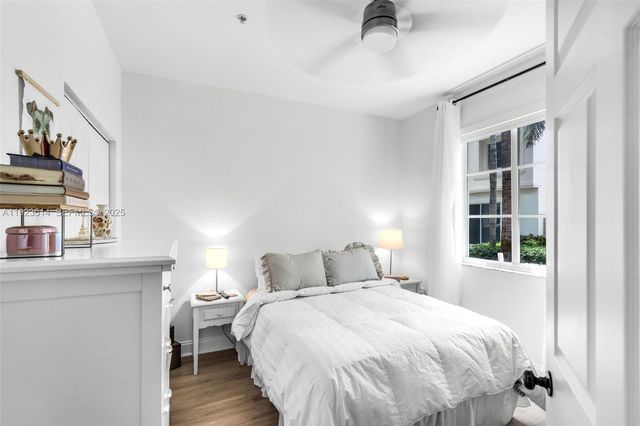 12430 SW 50th St 109, Miramar, FL 33027