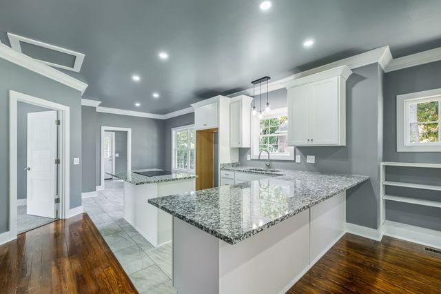 301 Kingwood Dr, Murfreesboro, TN 37129