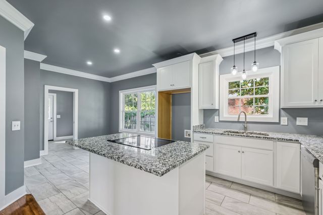 301 Kingwood Dr, Murfreesboro, TN 37129