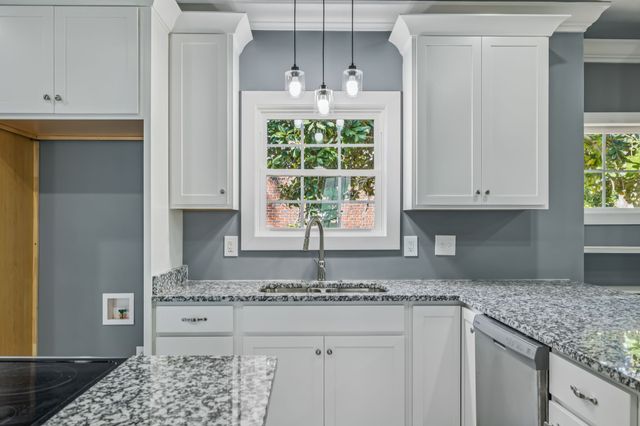 301 Kingwood Dr, Murfreesboro, TN 37129