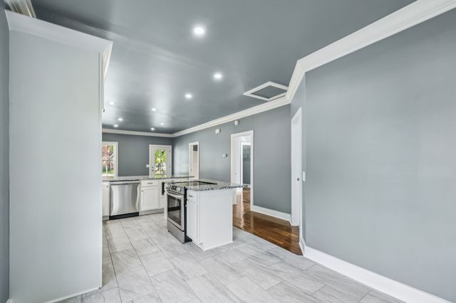 301 Kingwood Dr, Murfreesboro, TN 37129