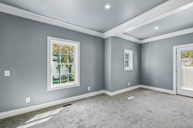 301 Kingwood Dr, Murfreesboro, TN 37129