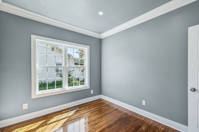 301 Kingwood Dr, Murfreesboro, TN 37129