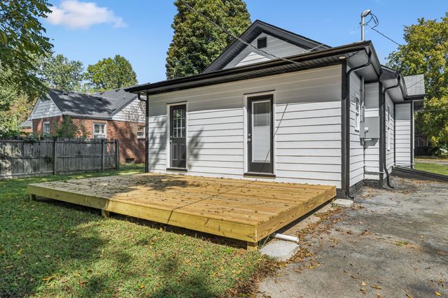 301 Kingwood Dr, Murfreesboro, TN 37129