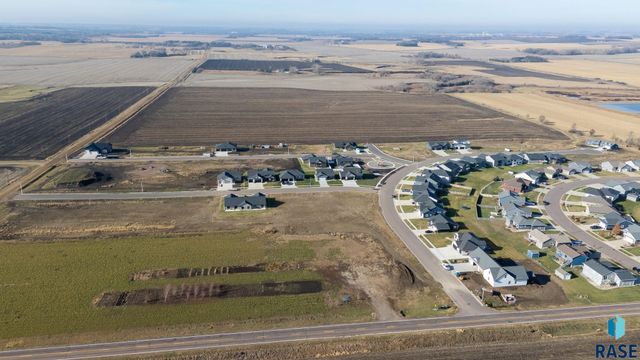 1000 Sunset St Street, Valley Springs, SD 57068