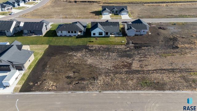 1000 Sunset St Street, Valley Springs, SD 57068
