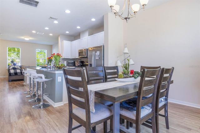 11933 WATER RUN ALLEY, Windermere, FL 34786
