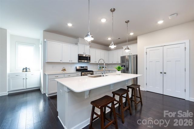 11440 Westbranch Parkway, Davidson, NC 28036